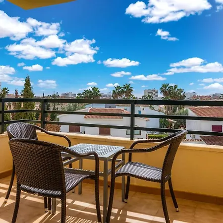 Hébergement de vacances Apto Con Terraza 101 *